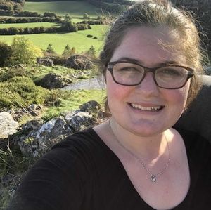 Meet your Posher, Deborah